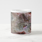 星団は炎の星雲の中心にある。 ジャンボコーヒーマグカップ (正面)