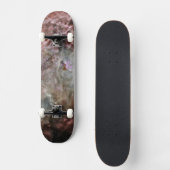 星団は炎の星雲の中心にある。 スケートボード (正面)