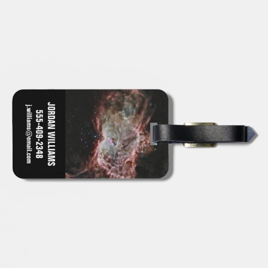 星団は炎の星雲の中心にある。 ラゲッジタグ (裏面横)