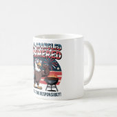 星型のハンマーを打ったイーグルパーティー コーヒーマグカップ (正面右)