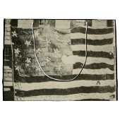 星条旗：アメリカ国旗が掲げられる ラージペーパーバッグ (裏面)
