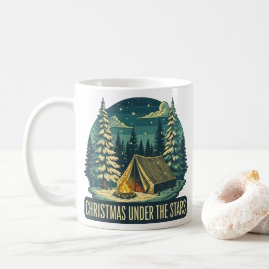 星空の下のクリスマスキャンプシーン コーヒーマグカップ (ドーナツ)