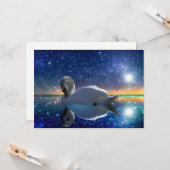 星空の夜に白鳥 – フラットグリーティングカード カード (正面/裏面インサイチュ)