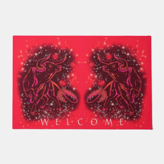 星空の夜のランニング歓迎で赤い雄牛 ドアマット (正面)