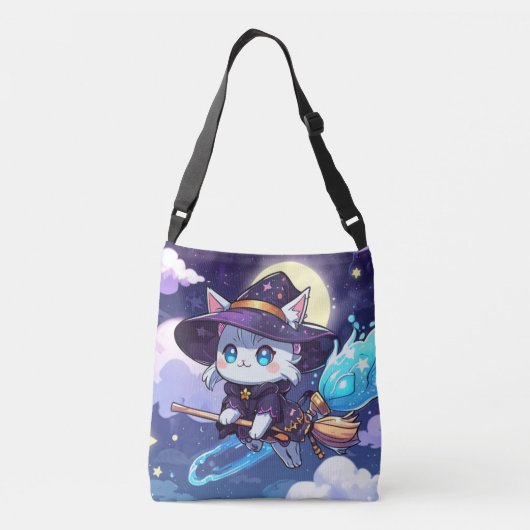 星空を飛ぶちび魔女猫 – かわいい魔法使い クロスボディバッグ (裏面)