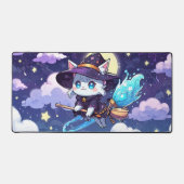 星空を飛ぶちび魔女猫 – かわいい魔法使い デスクマット (正面)