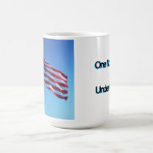 星、ストライプ、コーヒー - 愛国的なアメリカ国旗  コーヒーマグカップ (中央)