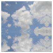 映されたお洒落な雲の生地 ファブリック (クローズアップ)