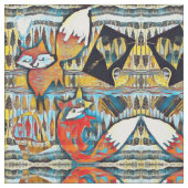 映されたアカギツネおよびハートパターン ファブリック (クローズアップ)