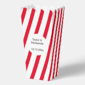 映画のストリップが飾られた、パーソナライズされたウェディング フェイバーボックス (裏面)