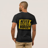 映画の名言 I'm Nobody グラフィックTシャツ Tシャツ (裏面フル)
