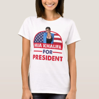 映画ファンのための美し素晴らしいモデルMia Khalifa Tシャツ