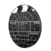 映画フィルムビデオメーカーのカチンコのデザイン ダーツボード (正面右)