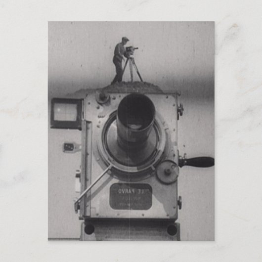 映画用カメラ(第1打撃)を持つ人 ポストカード (正面)