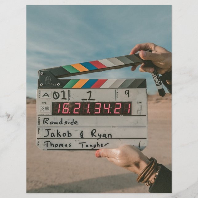 映画監督CLAPフィルムシネマカメラ (正面)