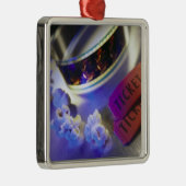 映画館のフィルム、ポップコーン及びチケット メタルオーナメント (右)