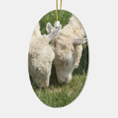 春かイースター: 2頭の子ヒツジ同じ草、塀によって1 セラミックオーナメント (左)