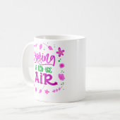 春が空中にある コーヒーマグカップ (正面左)