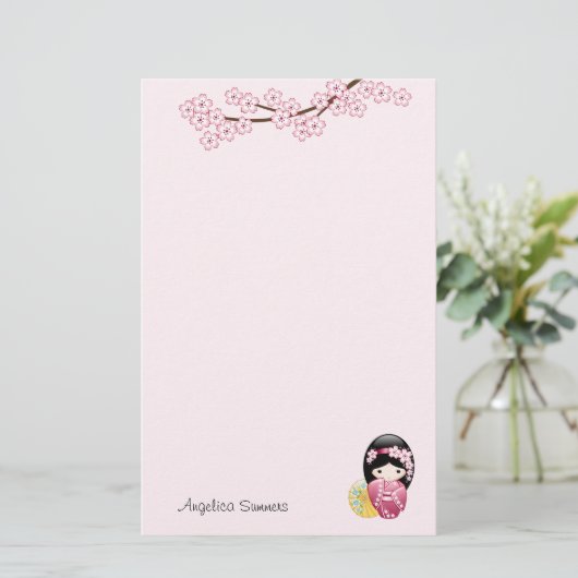 春こけし人形かわいい芸者ガールピンク 便箋 (スタンド正面)