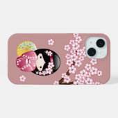 春こけし人形 – かわいい日本の芸者オンピンク iPhone 15ケース (裏面横)