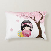 春こけし人形 – かわいい日本の芸者ガール アクセントクッション (正面)