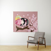 春こけし人形 – かわいい日本の芸者ガール タペストリー (インサイチュ(横))