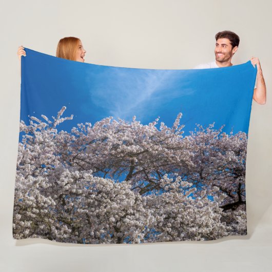 春さくらんぼ花 フリースブランケット (インサイチュ)