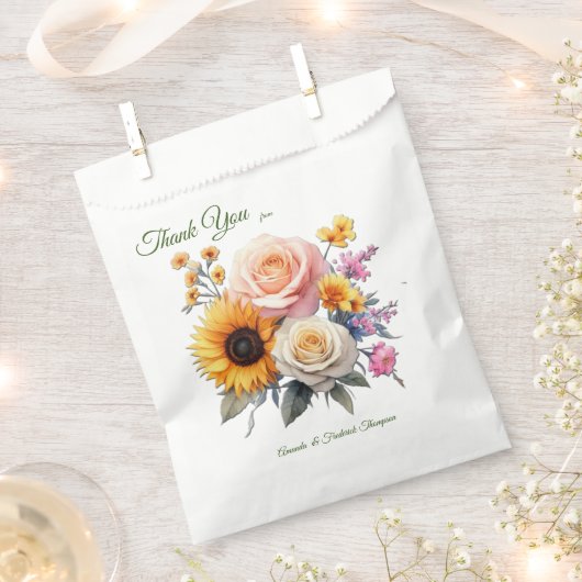 春と夏の花の花模様 フェイバーバッグ (クリップ留めされた状態)