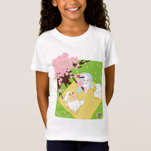 春のお祝いのピクニック Tシャツ