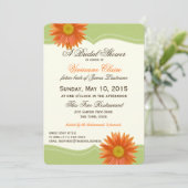 春のグリーンとオレンジのデイジーの花束 ブライダルシャワー 招待状 (スタンド正面)