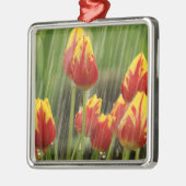 春のチューリップ メタルオーナメント (左)