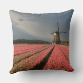 春のピンクのチューリップが付いている風車 クッション (裏面)