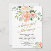 春のベビーガールが桃の緑のシャワーを咲いている 招待状 (正面)