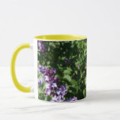 春のライラックの蜂蜜の蜂 マグカップ (左)