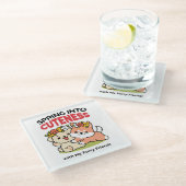 春の可愛さ – かわいい犬のイラストレーション ガラスコースター (アングル)