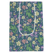 春の庭の母の日水仙とクロッカス ミディアムペーパーバッグ (裏面)