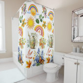 春の庭の蝶の虹の太陽の光の緑 シャワーカーテン (インサイチュ)