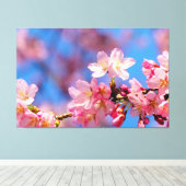 春の木に咲くピンクの桜の花 キャンバスプリント (インサイチュ (ウッドフロア))
