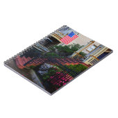 春の歴史的な地区の家 ノートブック (左側)