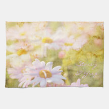 春の美しい淡いピンクのデイジーの星状体の歌