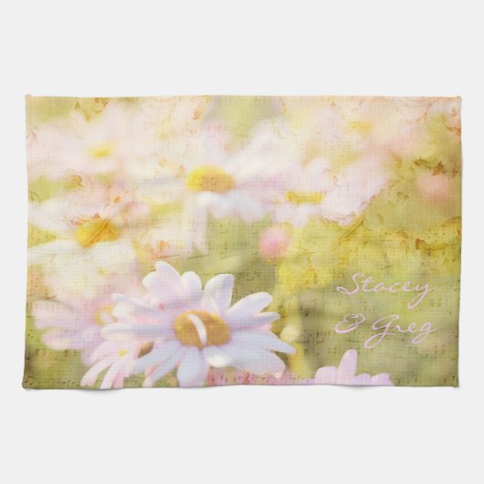 春の美しい淡いピンクのデイジーの星状体の歌 キッチンタオル (横)