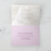 春の花の紫色の芸術の結婚式のサンキューカード カード (内部)