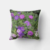 春の花パープルペチュニアフラワーズフローラ2021 クッション (裏面)