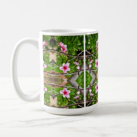 春の赤らみ: アブストラクトなピンクの花の木 コーヒーマグカップ (左)