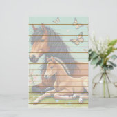 春の風景で休息する馬と子馬 便箋 (スタンド正面)