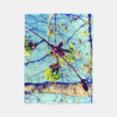 春はカエデの木を様式化 フリースブランケット (正面)