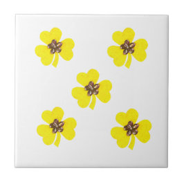 春イエロー、キッチン用のライトイエロークローバー タイル