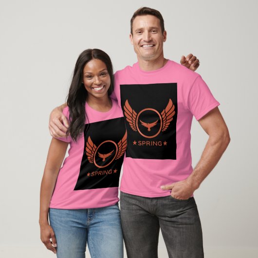 春カスタム文字名と金ゴールドイーグルウイングピンク Tシャツ (ユニセックス)