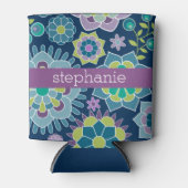 春カラフルフローラルパターン名前をカスタムする 缶クーラー (正面)