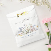 春カラフルワイルドフラワーメドウ庭園の結婚式 フェイバーバッグ (封をした状態)